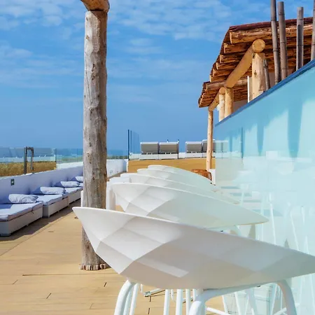 Szálloda Hm Tropical 4*