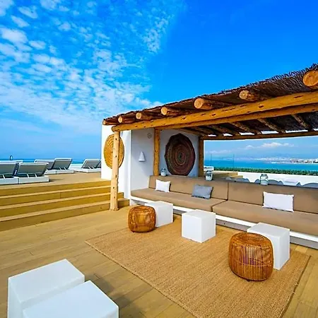 Hm Tropical Hotel 4*