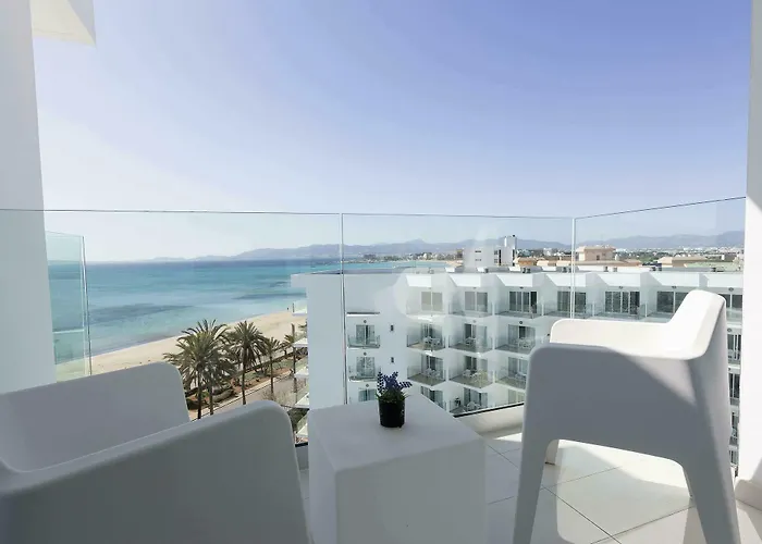 Hm Tropical Hotel 4*