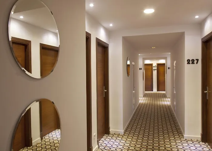 Hm Tropical Hotel 4*